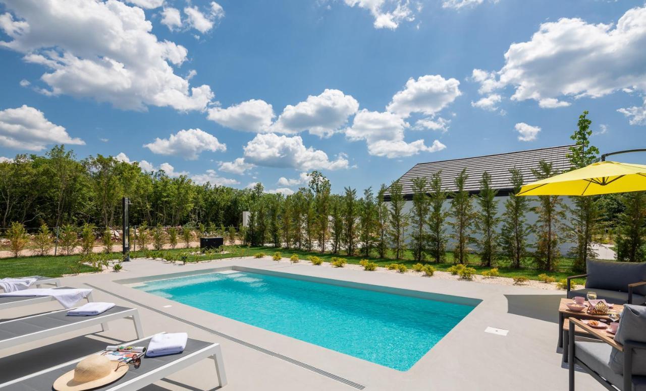 Bandelli Villas Oklaj Extérieur photo