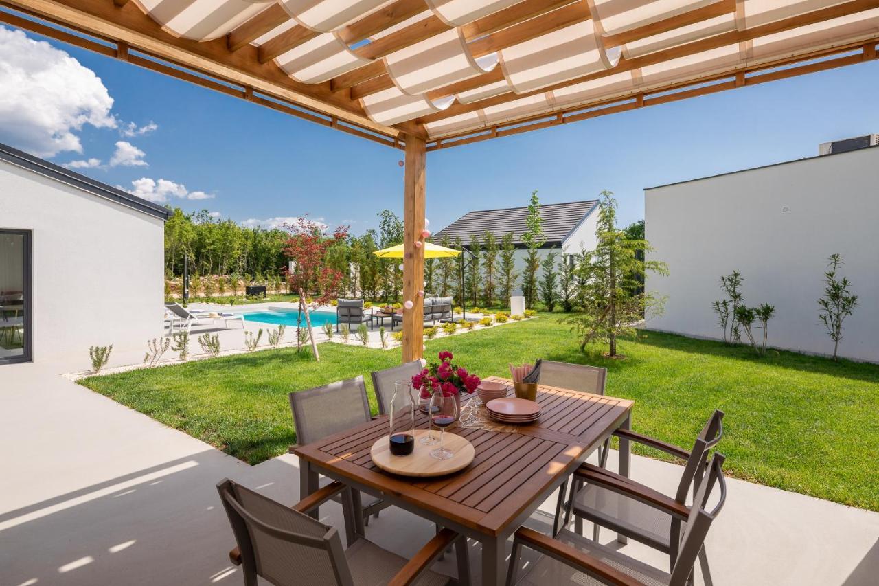 Bandelli Villas Oklaj Extérieur photo
