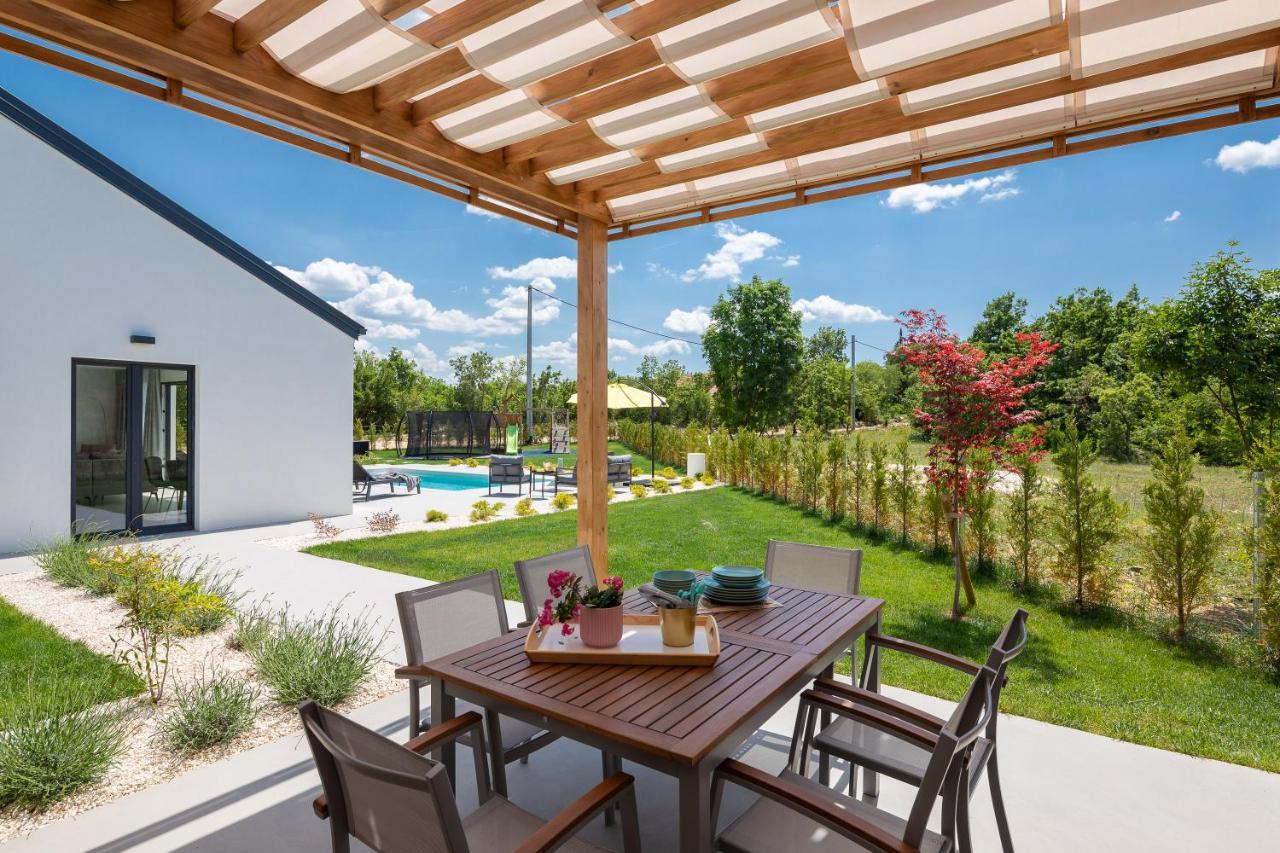 Bandelli Villas Oklaj Extérieur photo