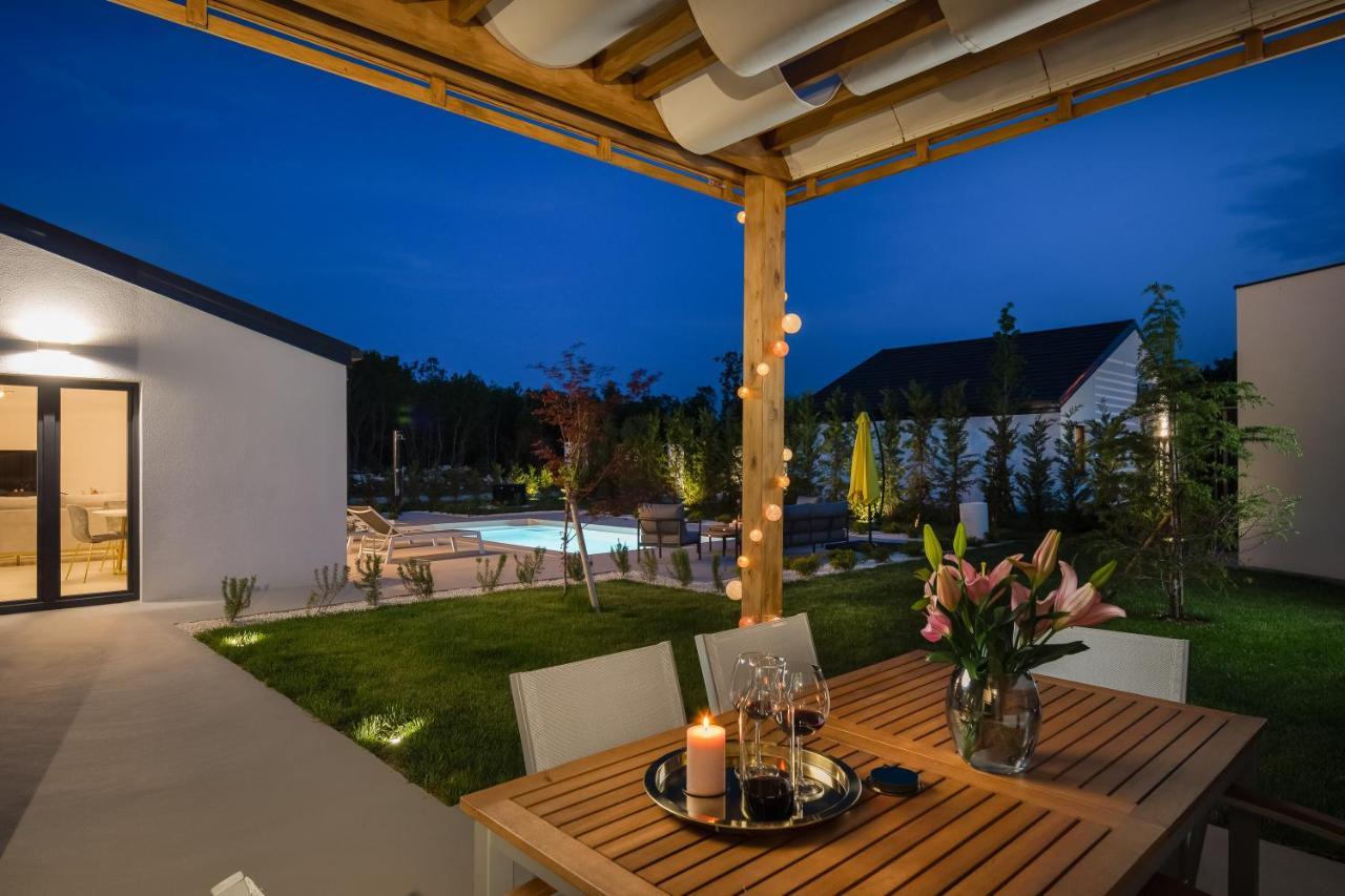 Bandelli Villas Oklaj Extérieur photo