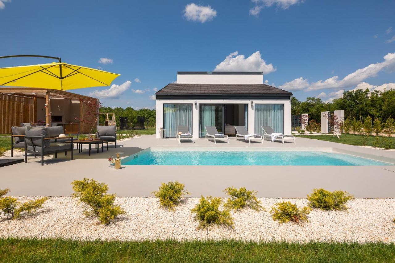 Bandelli Villas Oklaj Extérieur photo