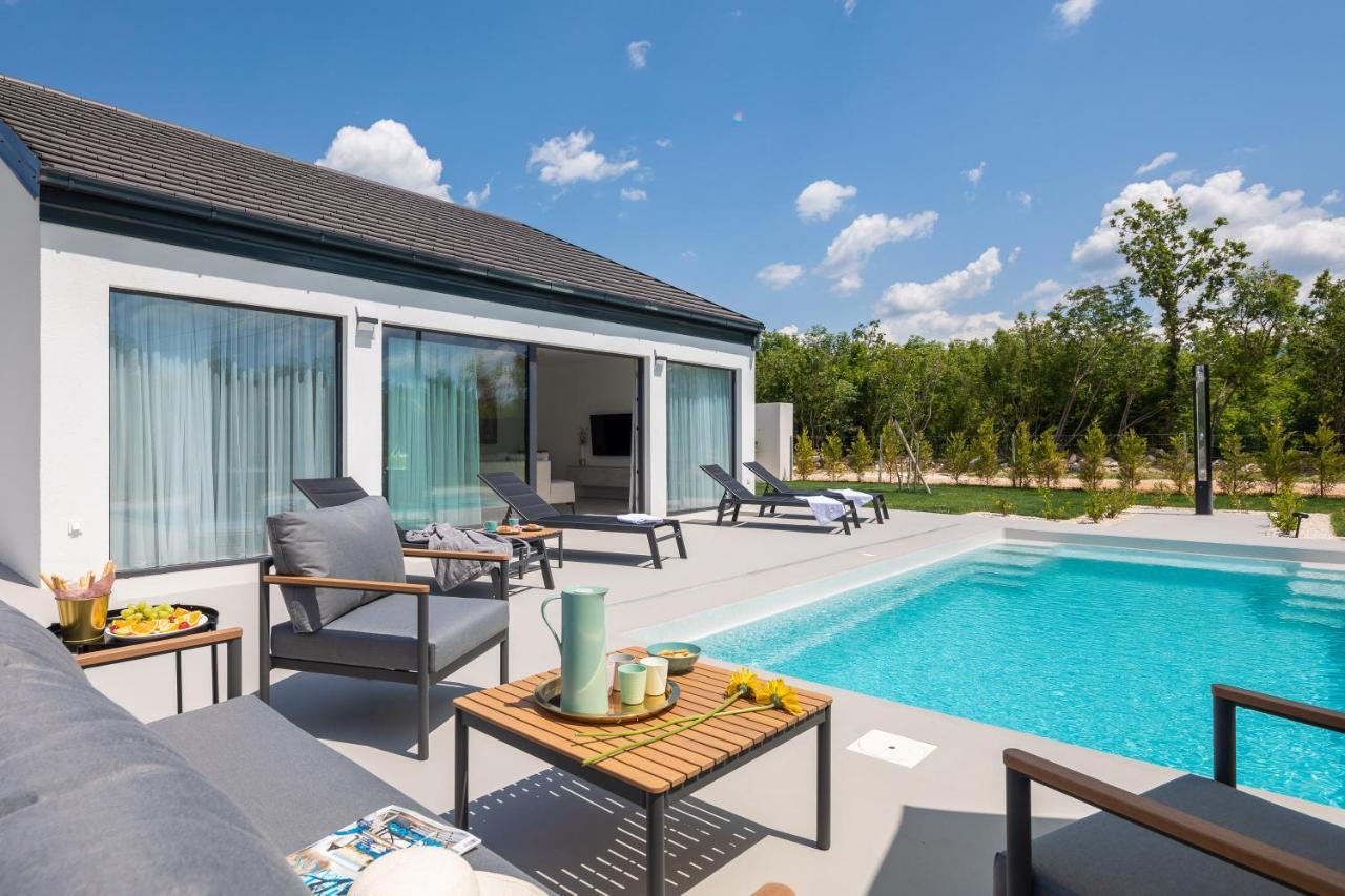Bandelli Villas Oklaj Extérieur photo