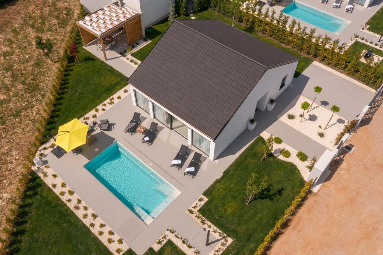 Bandelli Villas Oklaj Extérieur photo