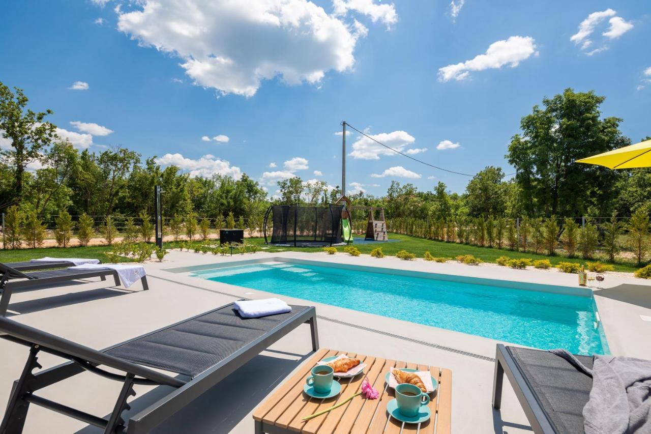 Bandelli Villas Oklaj Extérieur photo